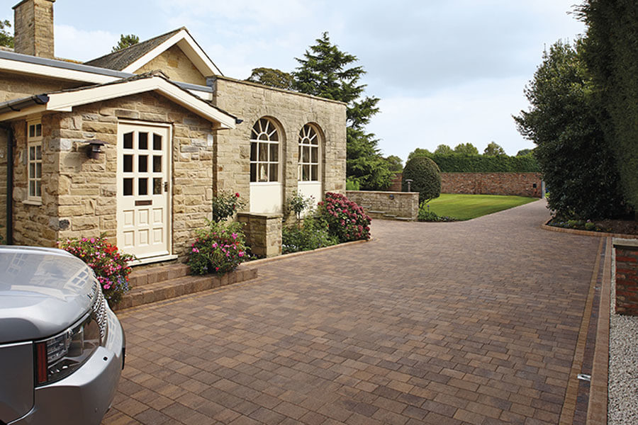 Block paving in front of cottage